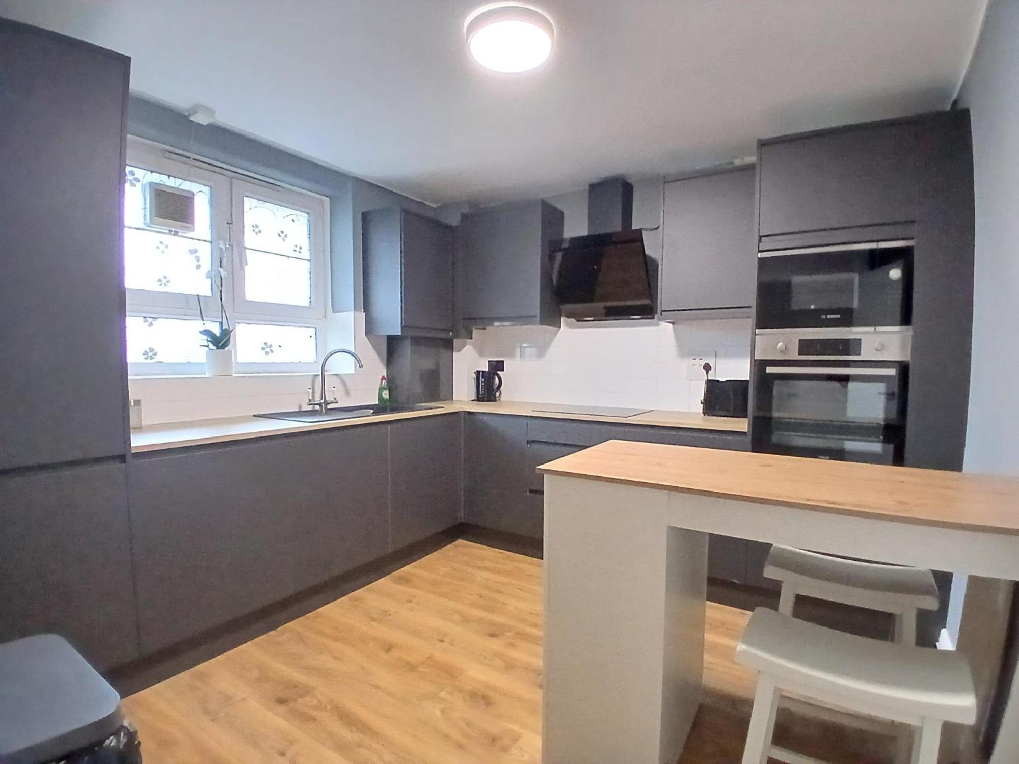 Peaceful Moira - 2 Bedroom Flat Between Brixton And Kennington 10mins To Apartamento *