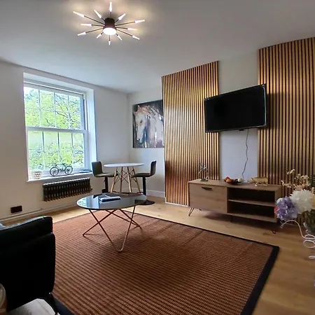 Peaceful Moira - 2 Bedroom Flat Between Brixton And Kennington 10Mins To Central London Exterior photo