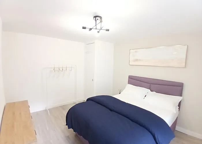 Peaceful Moira - 2 Bedroom Flat Between Brixton And Kennington 10Mins To Central London